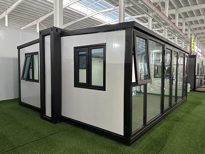 Produkteinführung der 700 breiten Doppelflügel
